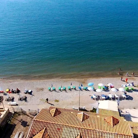 Studio On The Beach Apartament *