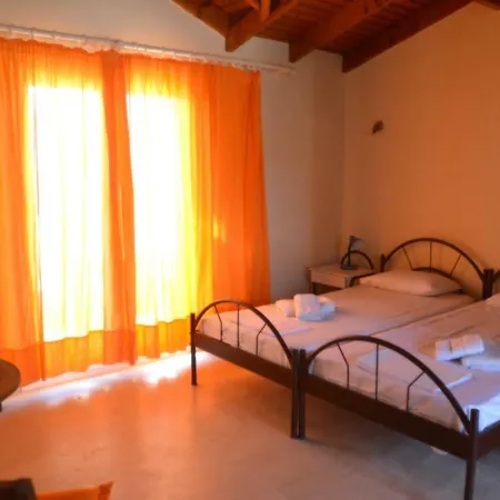 Studio On The Beach * Acharavi (Corfu)