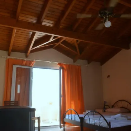Studio On The Beach * Acharavi (Corfu)