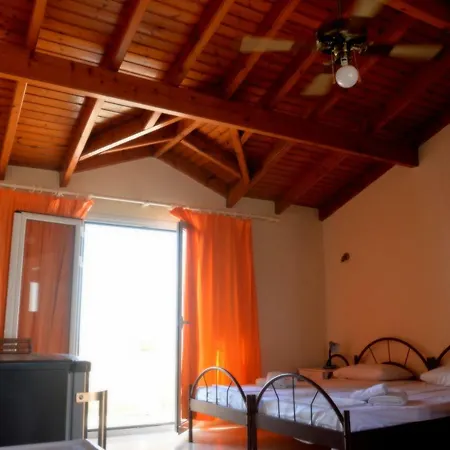 Studio On The Beach Apartment